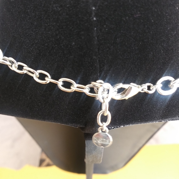 Statement Necklace - Picture 4 of 5